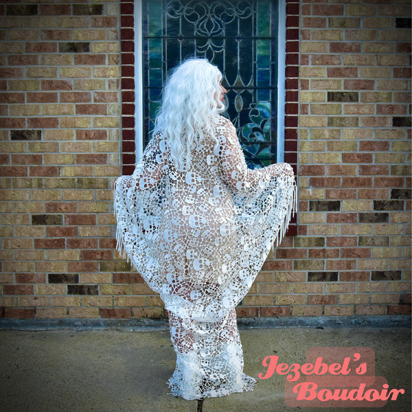 Gothic White Lace Skull Fringe Robe, Ghost Halloween Costume Duster, Bride of Frankenstein Bat Wing Dressing Gown, Cocoon Poiret Kimono, Dia de los